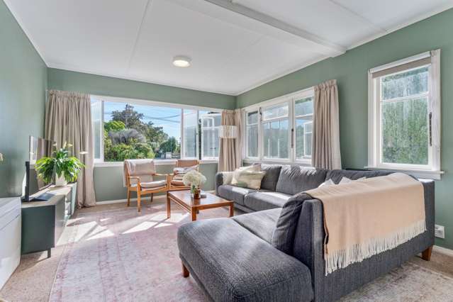 70 Park Road Carterton_2