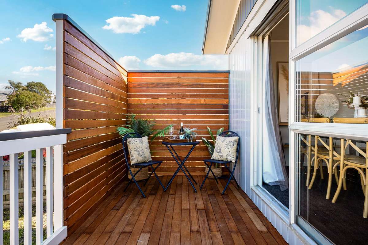 21 Snells Beach Road_2