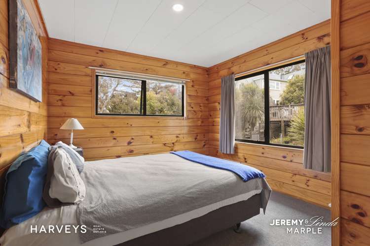 12 Highland Avenue Titirangi_17