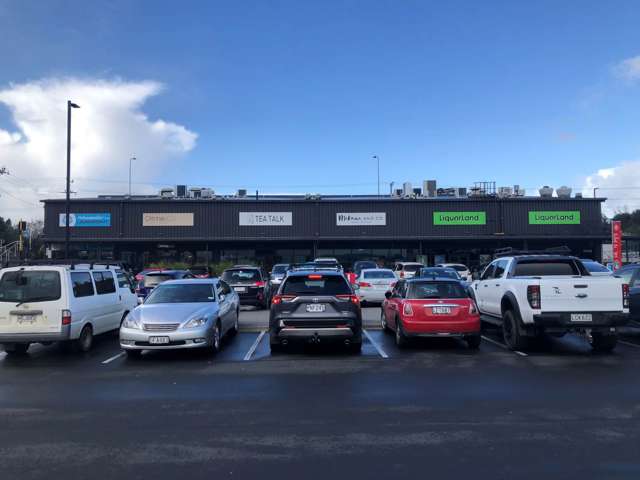 HOBSONVILLE RETAIL - NEW WORLD PRECINCT! 