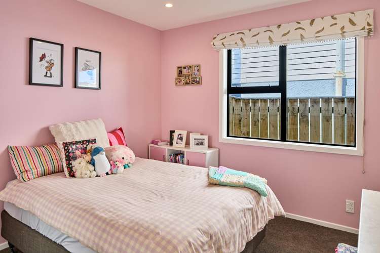 8 Beazley Avenue Paparangi_9
