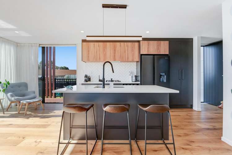 30 Aitkenhead Court_1