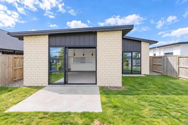 100 Harakeke Drive Wharewaka_3