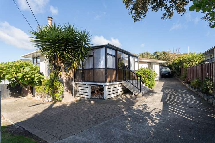 19 Paenui Street Titahi Bay_32