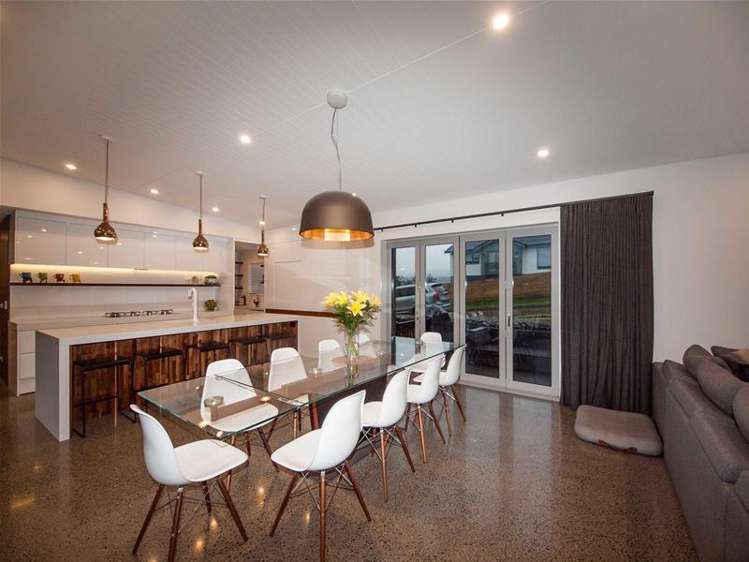 50 Melksham Drive Churton Park_4