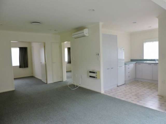 8/42 Main Road Tawa_2