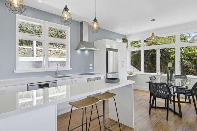 42 Easther Crescent Kew_3