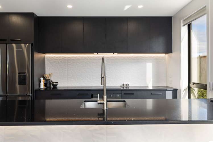 62 Freedom Drive Kelvin Grove_14