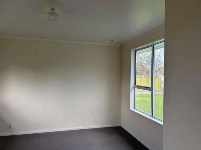 6 Caldwell Road 10748_4