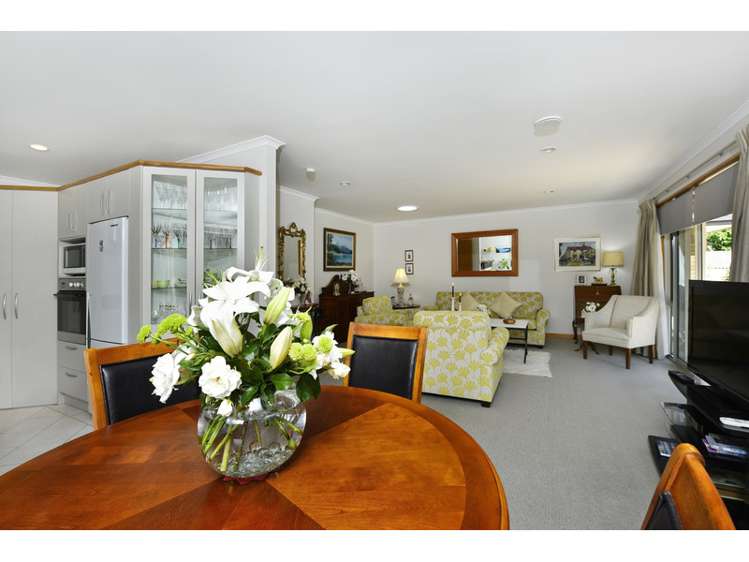 5 Romano Way The Wood_4