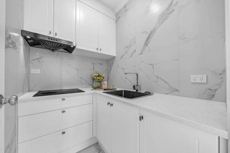 2 Piringa Street Flat Bush_45