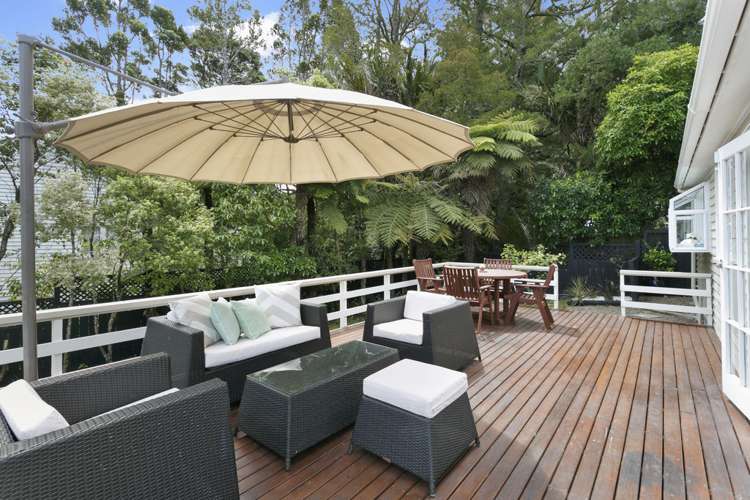 1 Grovelands Way Titirangi_6