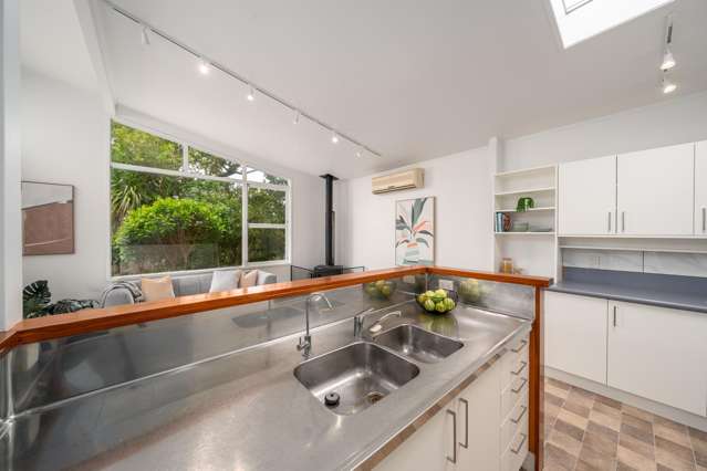 5 Chudleigh Grove Churton Park_3