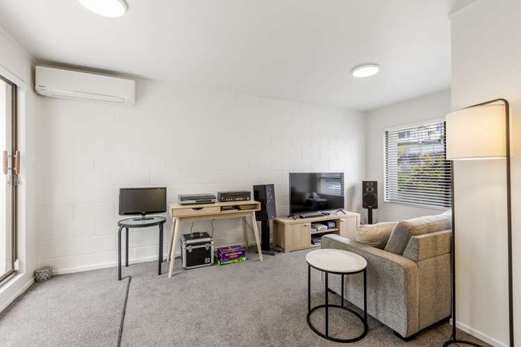 7/26 Scarborough Terrace Parnell_4