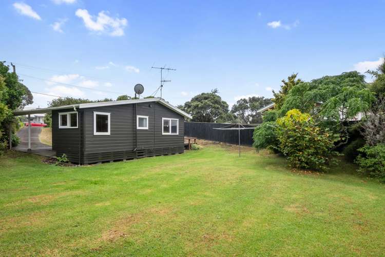 18 William Street Waikanae Beach_11