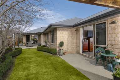 2 McKellar Court_3