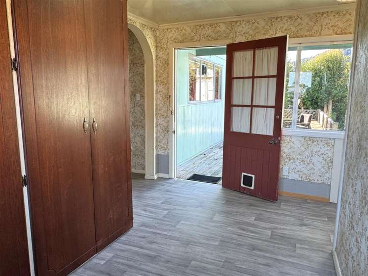 21 Palmerston Street Greymouth_22