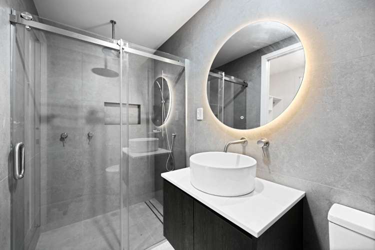 1/6 Lumino Terrace 2753_10