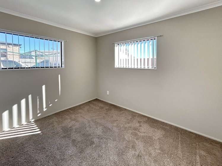 517A Massey Road Mangere_7