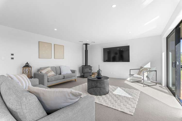 188 Maude Road Kaimiro_7