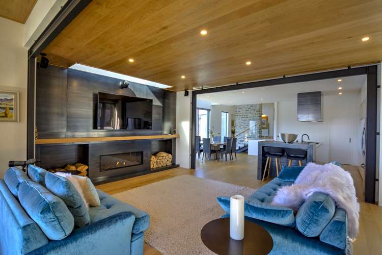 1 Conifer Lane Queenstown_12