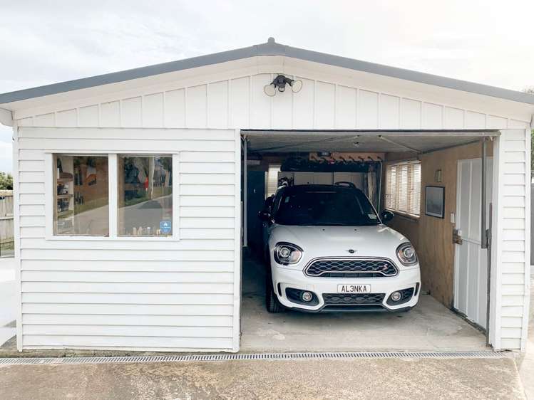 816 Whangaparaoa Road Manly_16