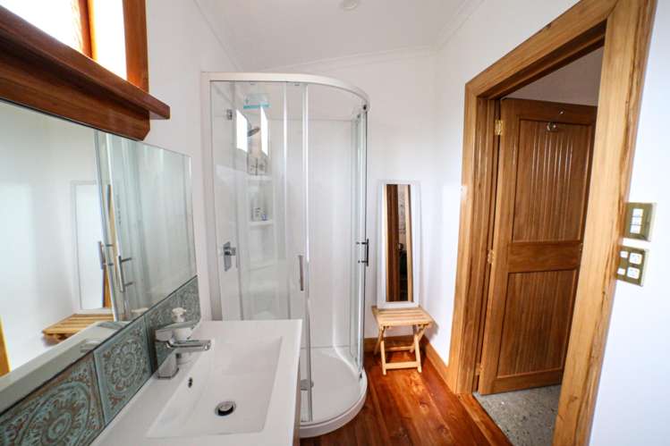 202 Stafford Street Hokitika_4