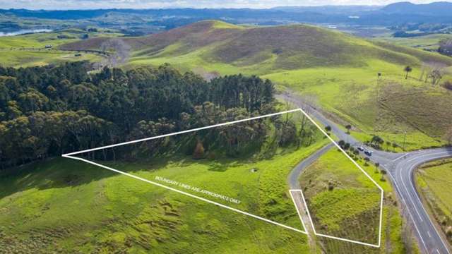 2 Pinetree Close Kaiwaka_2