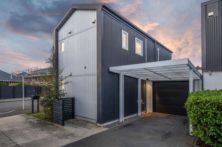 1/6 Feilding Street Addington_19