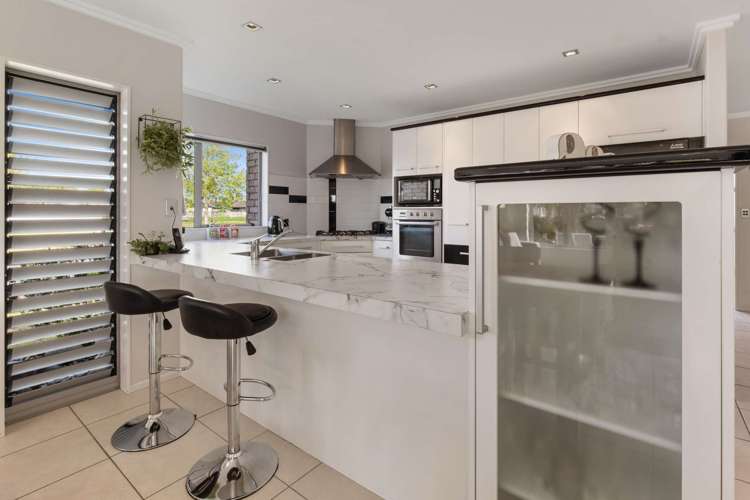 72 Oriental Parade Papamoa_9