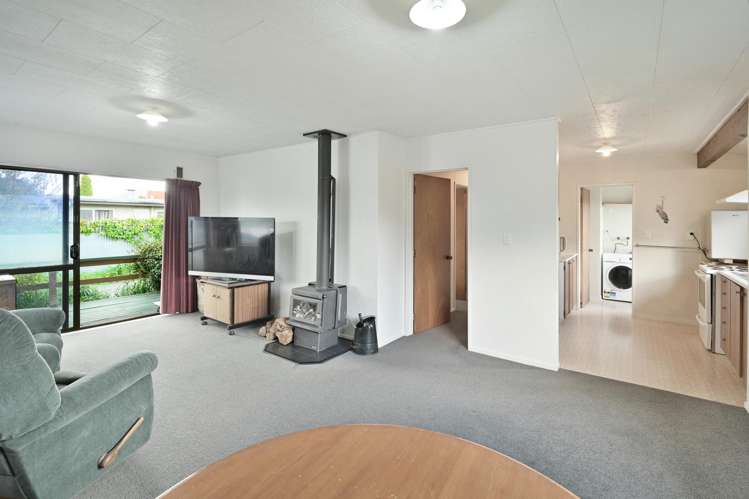 2/806 St Aubyn Street East Parkvale_3