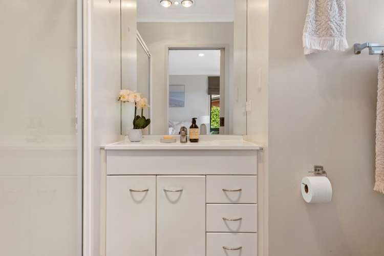 56 Twin Oak Avenue Papamoa_6