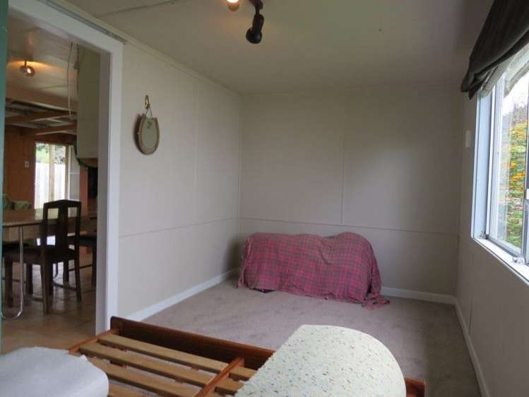 1647 Port Charles Road Port Charles_9