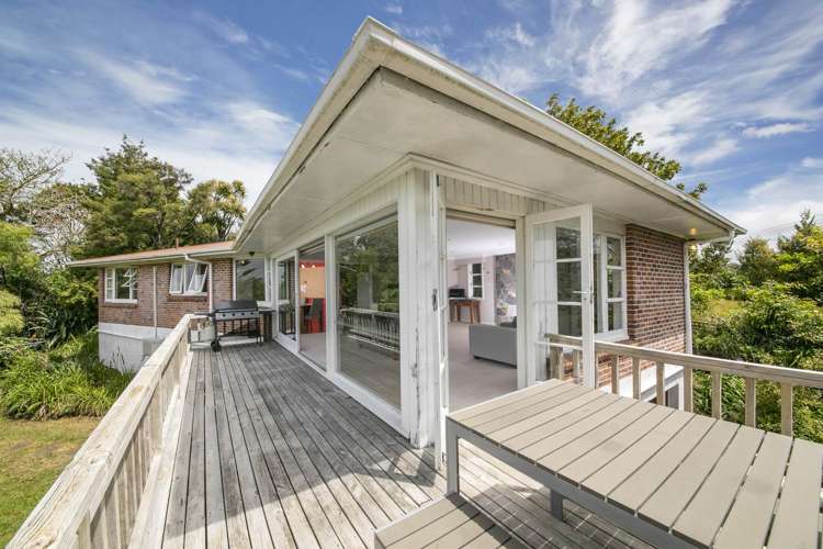 450 Huia Road Laingholm_0