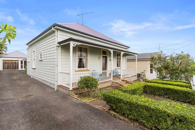 37 Rimu Street Helensville_16