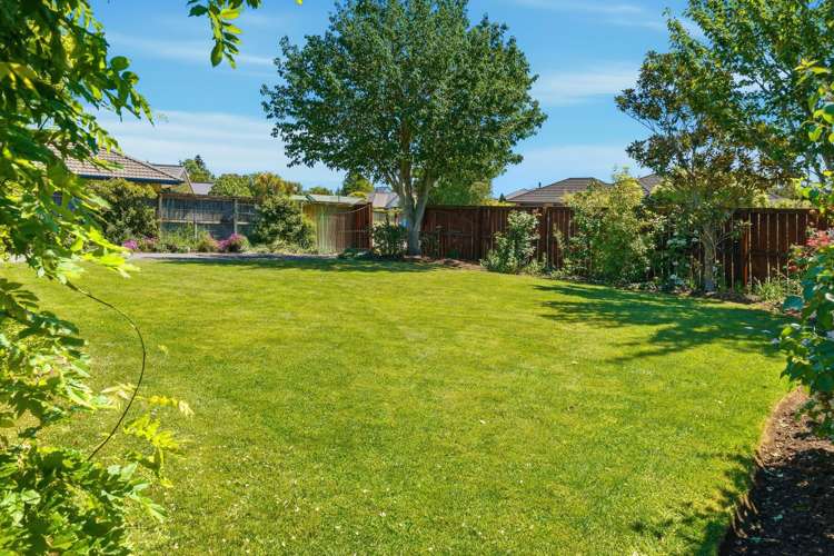 56 Paget Drive Woodend_16