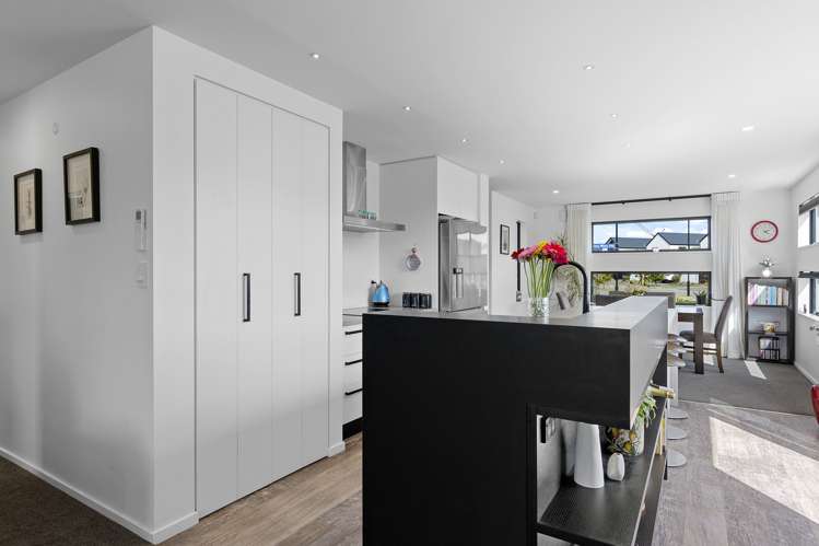 26 Grey Way Russley_2