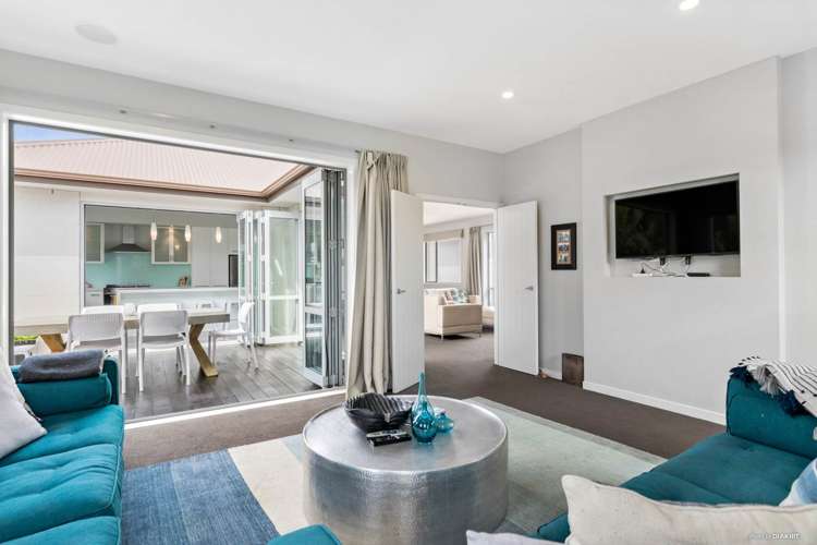 8 Basin Place Pukekohe_10