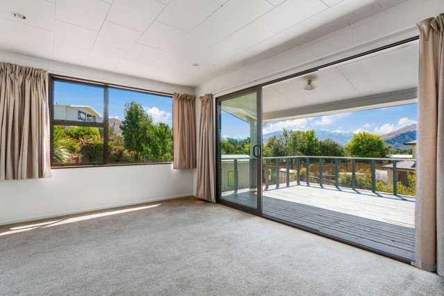 71 Manuka Crescent Wanaka_3