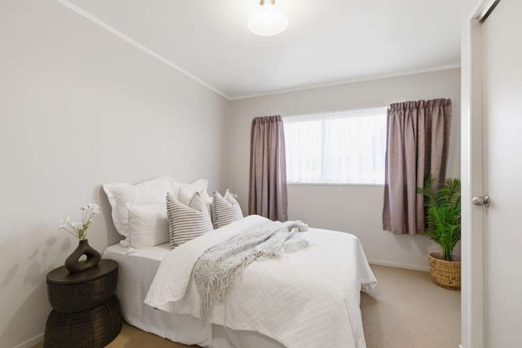 42 Lloyd Street Parkvale_13