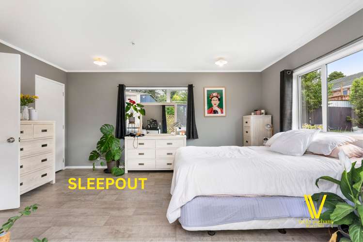 64 Stottholm Road Titirangi_21