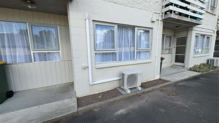 6/38 Wellington Street Hamilton East_16