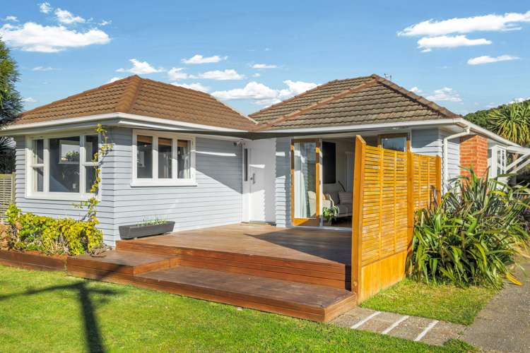 29 Beach Road North New Brighton_20