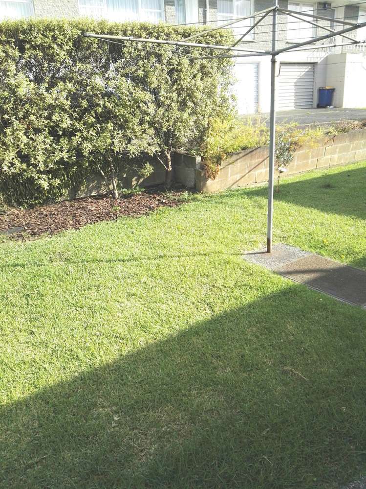 2/6 East Coast Road Milford_18