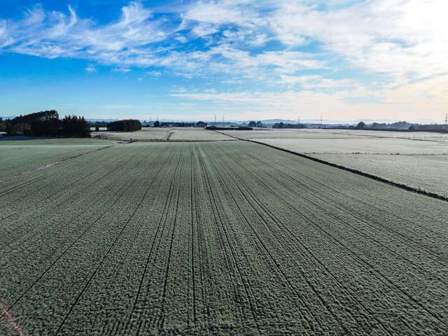 330 Pomona Road East Makarewa_1