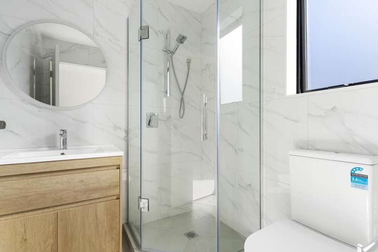 4/21 Erima Avenue Point England_9