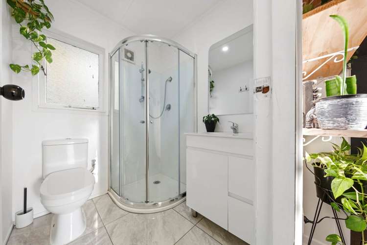 4/11 Cambridge Road Manurewa_8