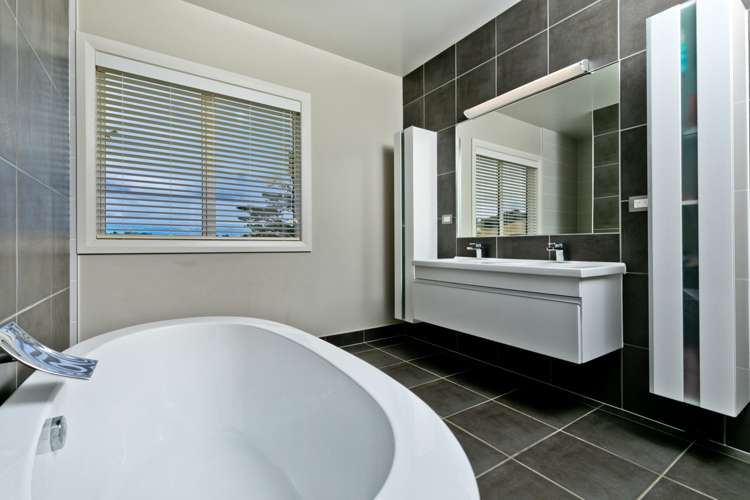 216 Fletcher Road Waimauku_17