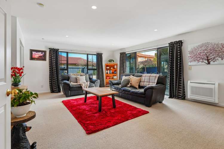 40 Coolspring Way Redwood_7