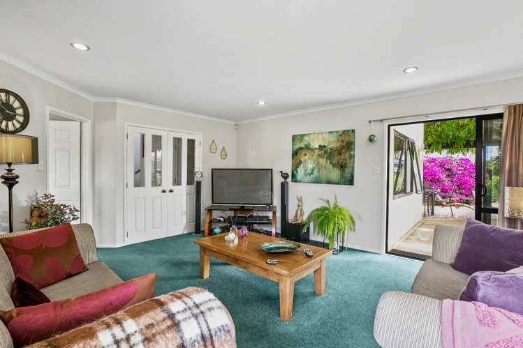 2 Royal Heights Glen Avon_9